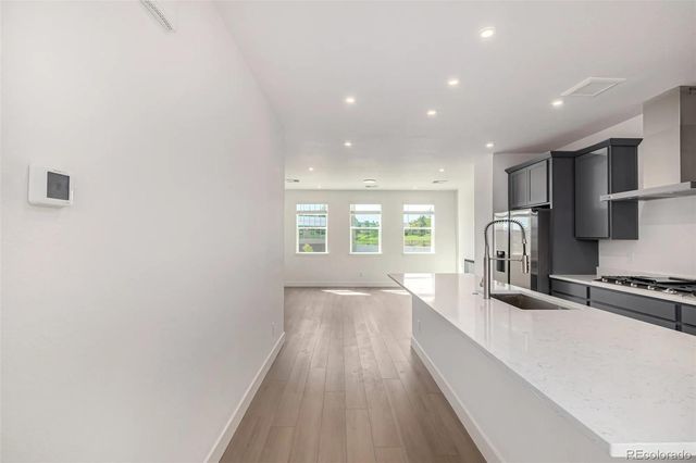 31 Ascent Trail, Englewood, CO 80112