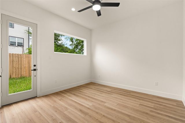 3539 Mainer Street B, Houston, TX 77021