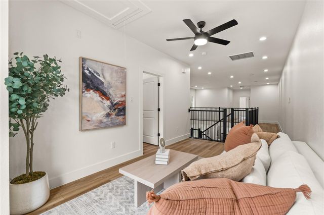 3539 Mainer Street B, Houston, TX 77021