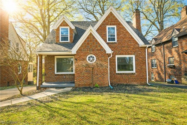 94 Jennette Drive, Youngstown, OH 44512