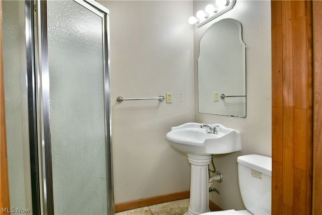 94 Jennette Drive, Youngstown, OH 44512