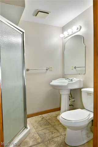 94 Jennette Drive, Youngstown, OH 44512