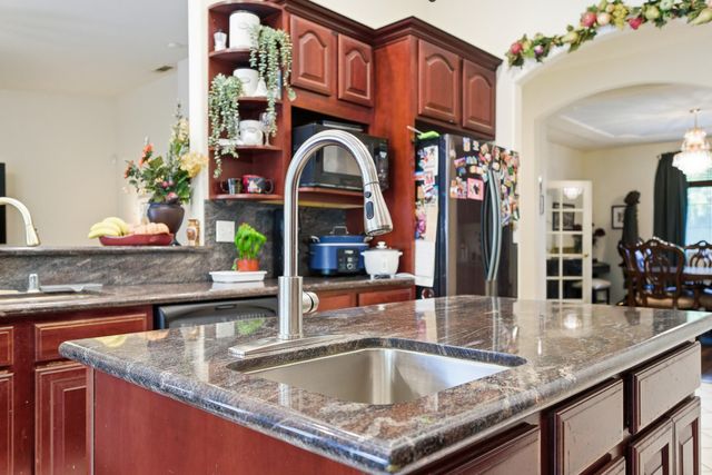 16777 Coyote Drive, Springville, CA 93265