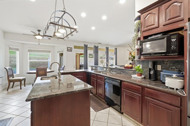 16777 Coyote Drive, Springville, CA 93265