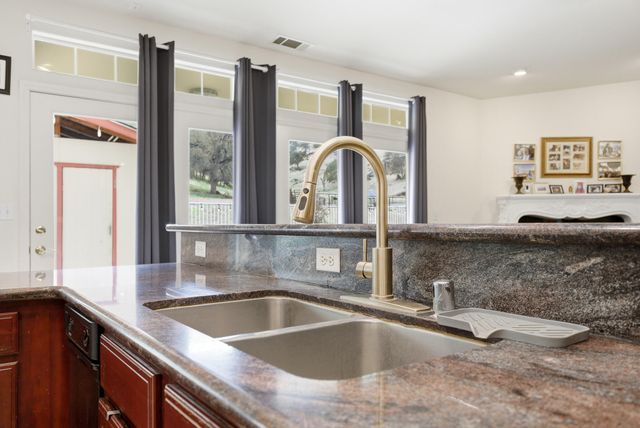 16777 Coyote Drive, Springville, CA 93265