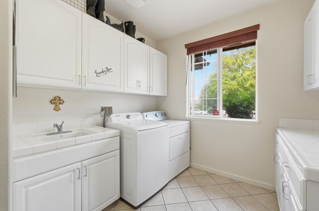 16777 Coyote Drive, Springville, CA 93265