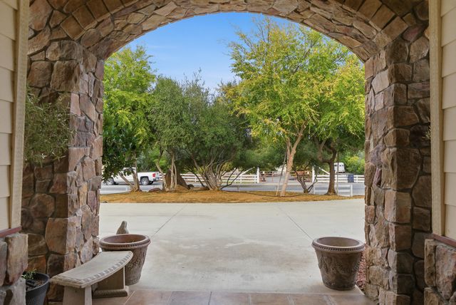 16777 Coyote Drive, Springville, CA 93265