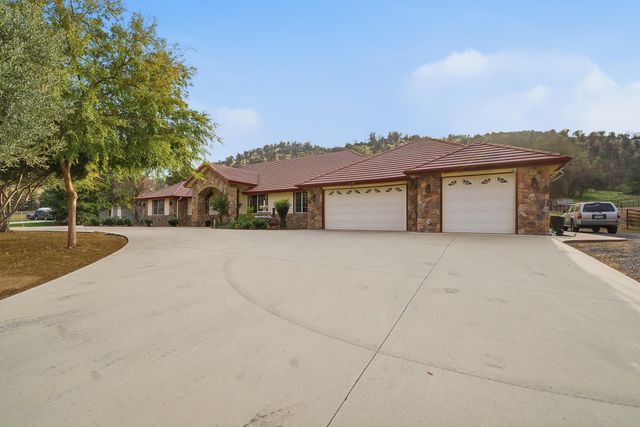 16777 Coyote Drive, Springville, CA 93265