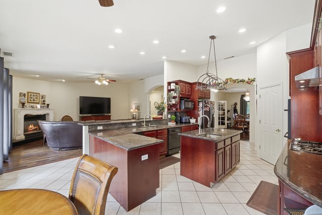 16777 Coyote Drive, Springville, CA 93265