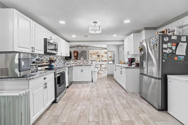 304 BUCK TRAIL, Davenport, FL 33837