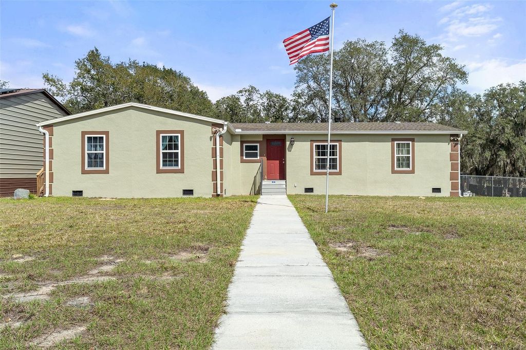 304 BUCK TRAIL, Davenport, FL 33837