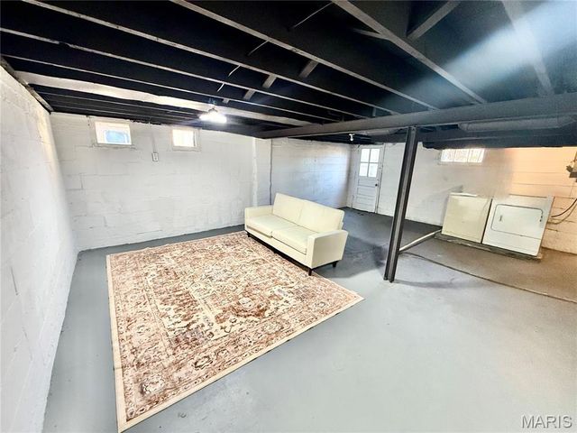 1940 Stedman Court, Overland, MO 63114