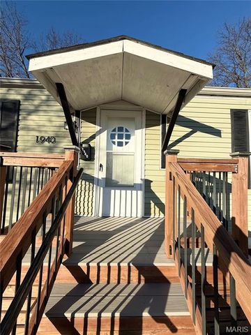 1940 Stedman Court, Overland, MO 63114