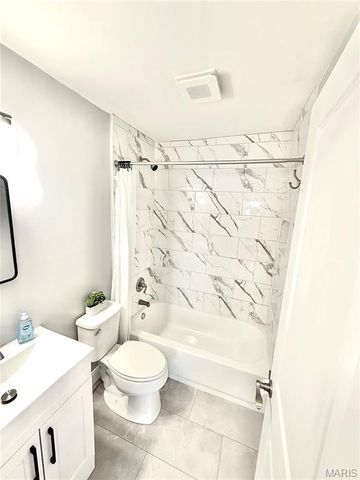 1940 Stedman Court, Overland, MO 63114