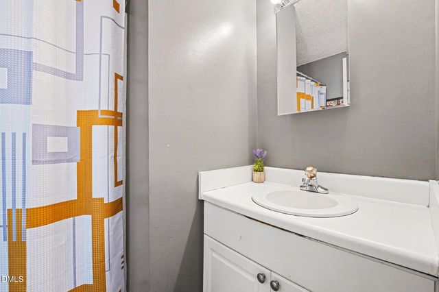 5103 Jimmy Ridge Place, Raleigh, NC 27610