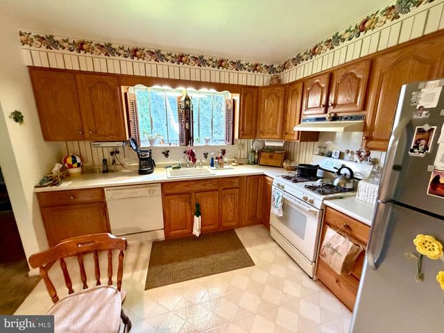 1013 HUDSON AVE, Voorhees, NJ 08043