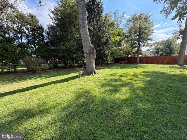 1013 HUDSON AVE, Voorhees, NJ 08043