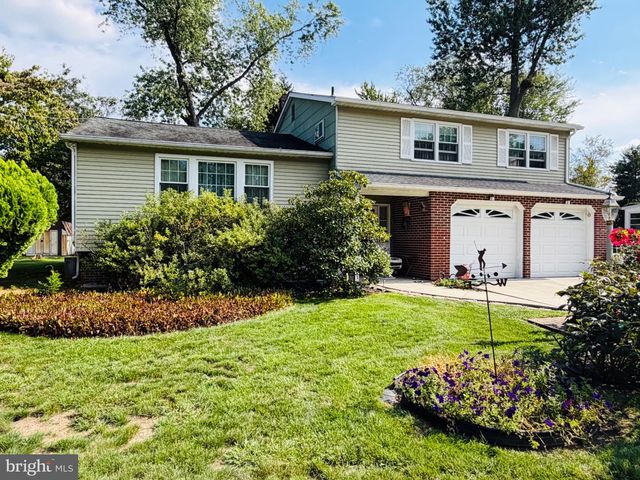1013 HUDSON AVE, Voorhees, NJ 08043
