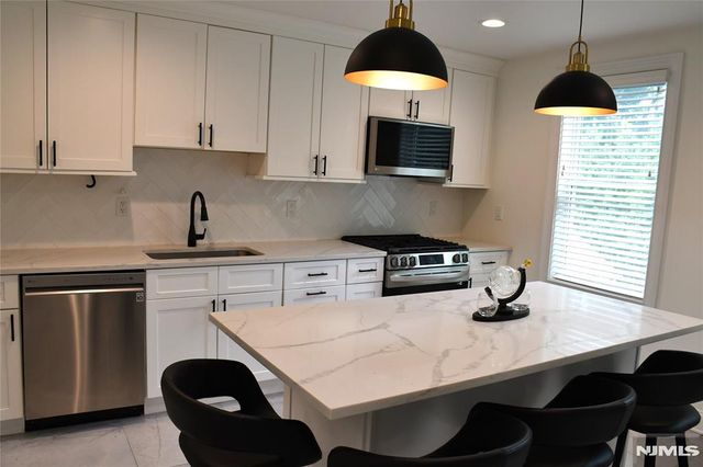 5 Lewis Street 2nd floor, Wayne, NJ 07470