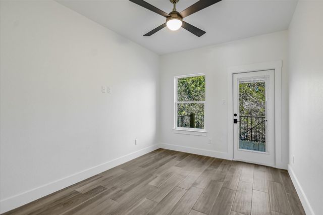 122 SHADY BLUFF DR, Wimberley, TX 78676