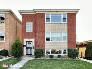 1812 N 20th Avenue 3, Melrose Park, IL 60160