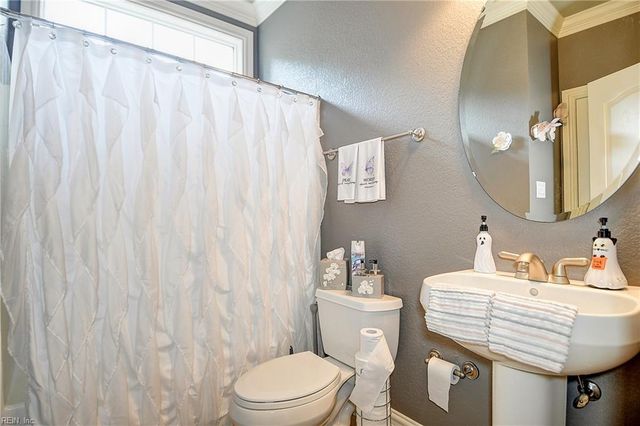 6016 Spinnaker Cove CT, Suffolk, VA 23435