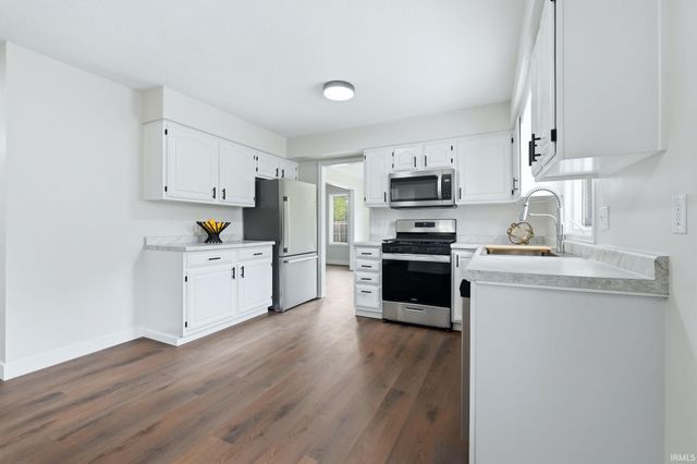 6421 Spy Glass Run, Fort Wayne, IN 46804