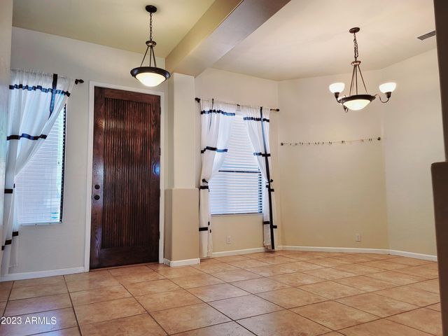 4060 W HARRISON Street, Chandler, AZ 85226