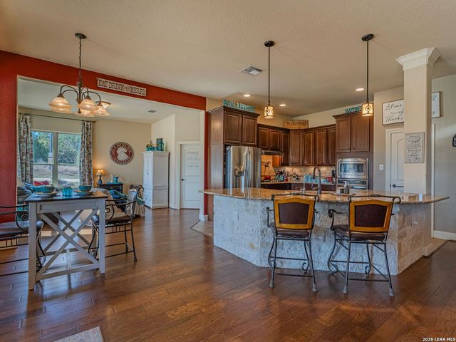 107 Ridge Place, Boerne, TX 78006