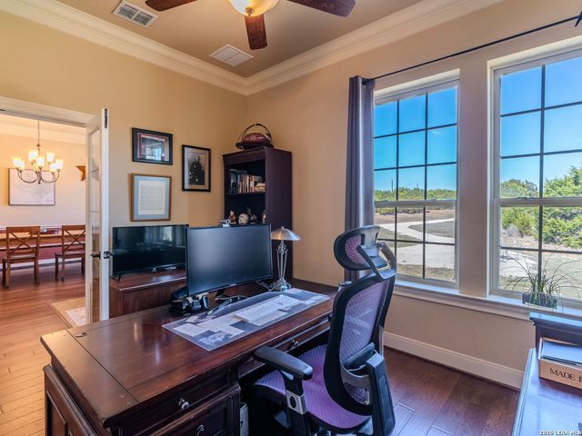 107 Ridge Place, Boerne, TX 78006