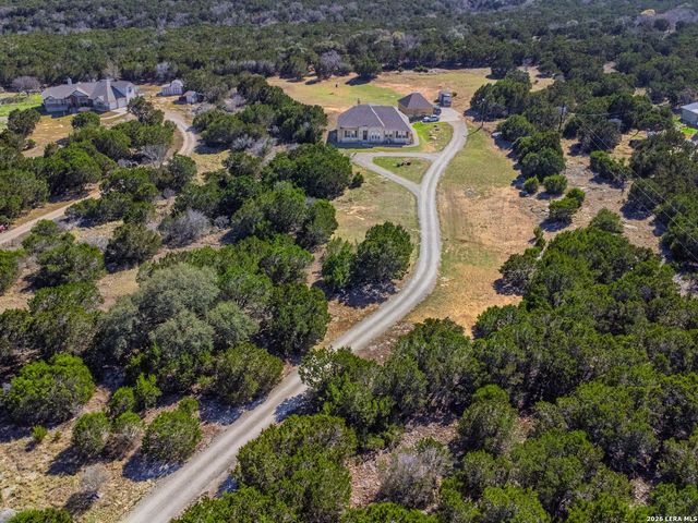 107 Ridge Place, Boerne, TX 78006
