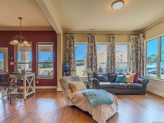 107 Ridge Place, Boerne, TX 78006