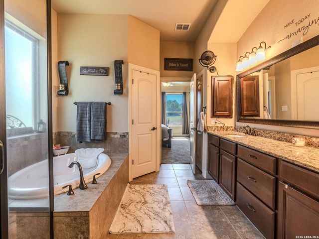 107 Ridge Place, Boerne, TX 78006