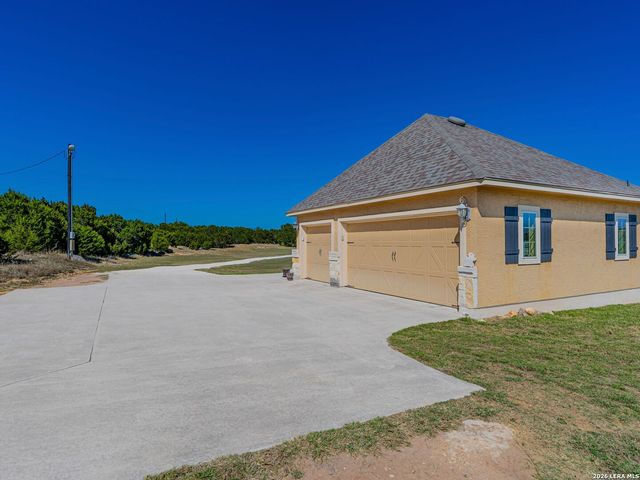 107 Ridge Place, Boerne, TX 78006