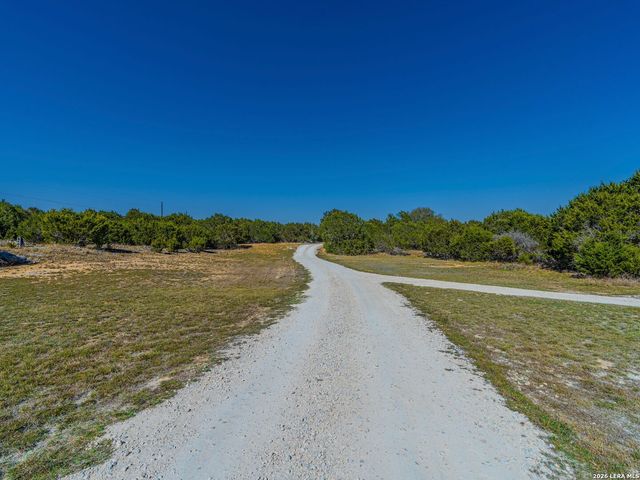 107 Ridge Place, Boerne, TX 78006