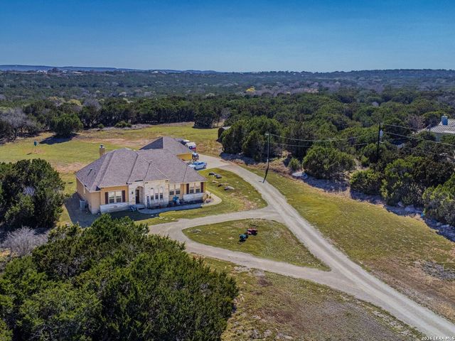 107 Ridge Place, Boerne, TX 78006