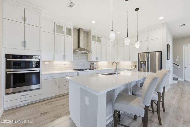 45 RUM RUNNER Way, St. Johns, FL 32259