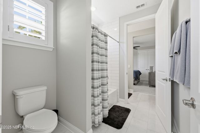 45 RUM RUNNER Way, St. Johns, FL 32259