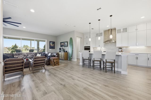 45 RUM RUNNER Way, St. Johns, FL 32259