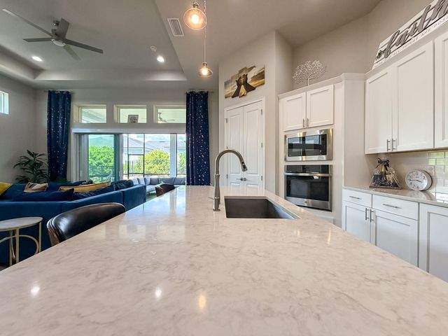 3297 SW 121ST WAY, Gainesville, FL 32608