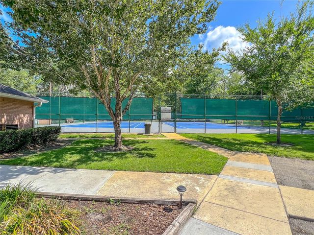 4933 NW 1ST PLACE 110, Gainesville, FL 32607