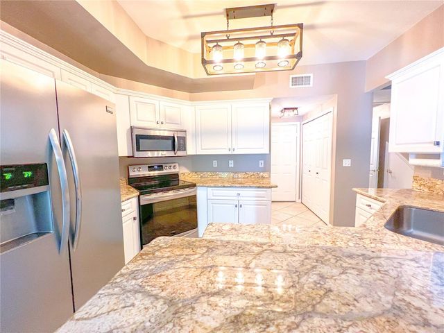 4933 NW 1ST PLACE 110, Gainesville, FL 32607