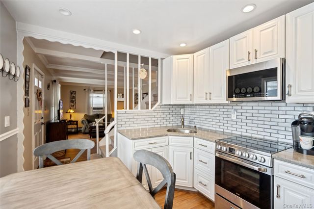 108 Swan Lane, Levittown, NY 11756