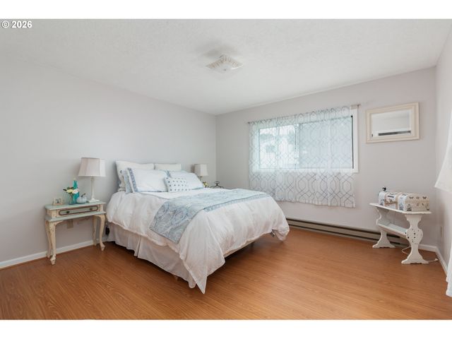 5925 COATES Ave, Cloverdale, OR 97112