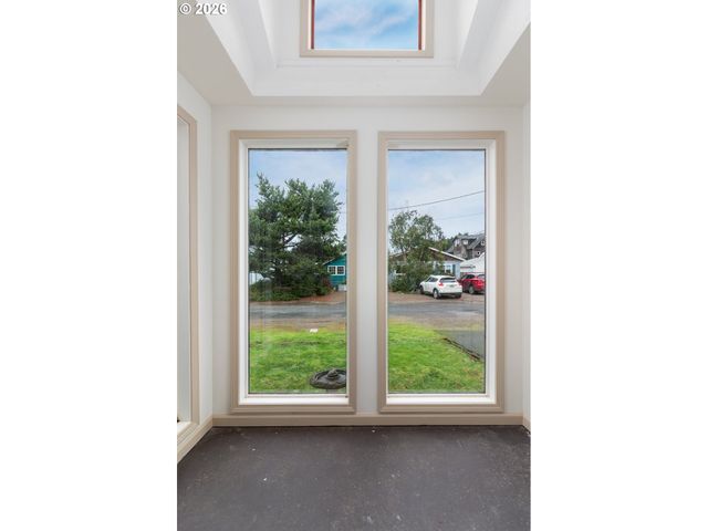 5925 COATES Ave, Cloverdale, OR 97112