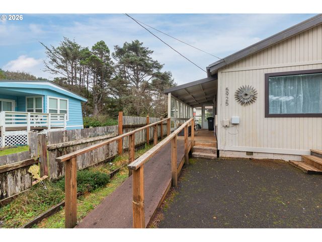 5925 COATES Ave, Cloverdale, OR 97112