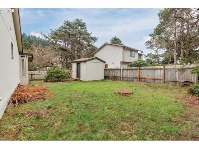 5925 COATES Ave, Cloverdale, OR 97112
