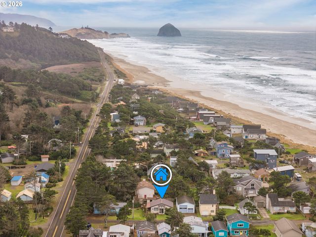 5925 COATES Ave, Cloverdale, OR 97112