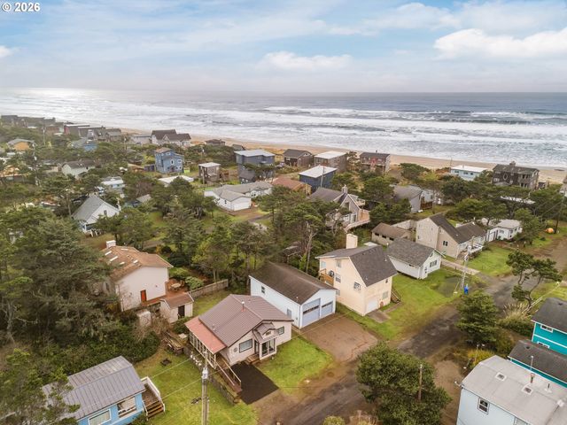 5925 COATES Ave, Cloverdale, OR 97112