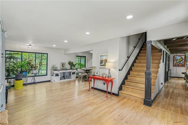 4811 Lees Summit Road, Kansas City, MO 64136